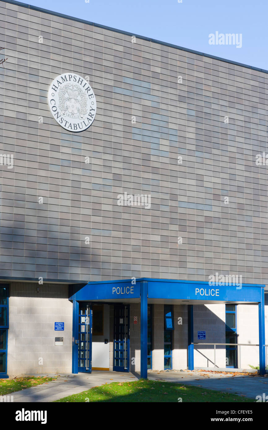 Hampshire Constabulary, Polizei, London Road, Basingstoke, Hampshire, England, Vereinigtes Königreich Stockfoto