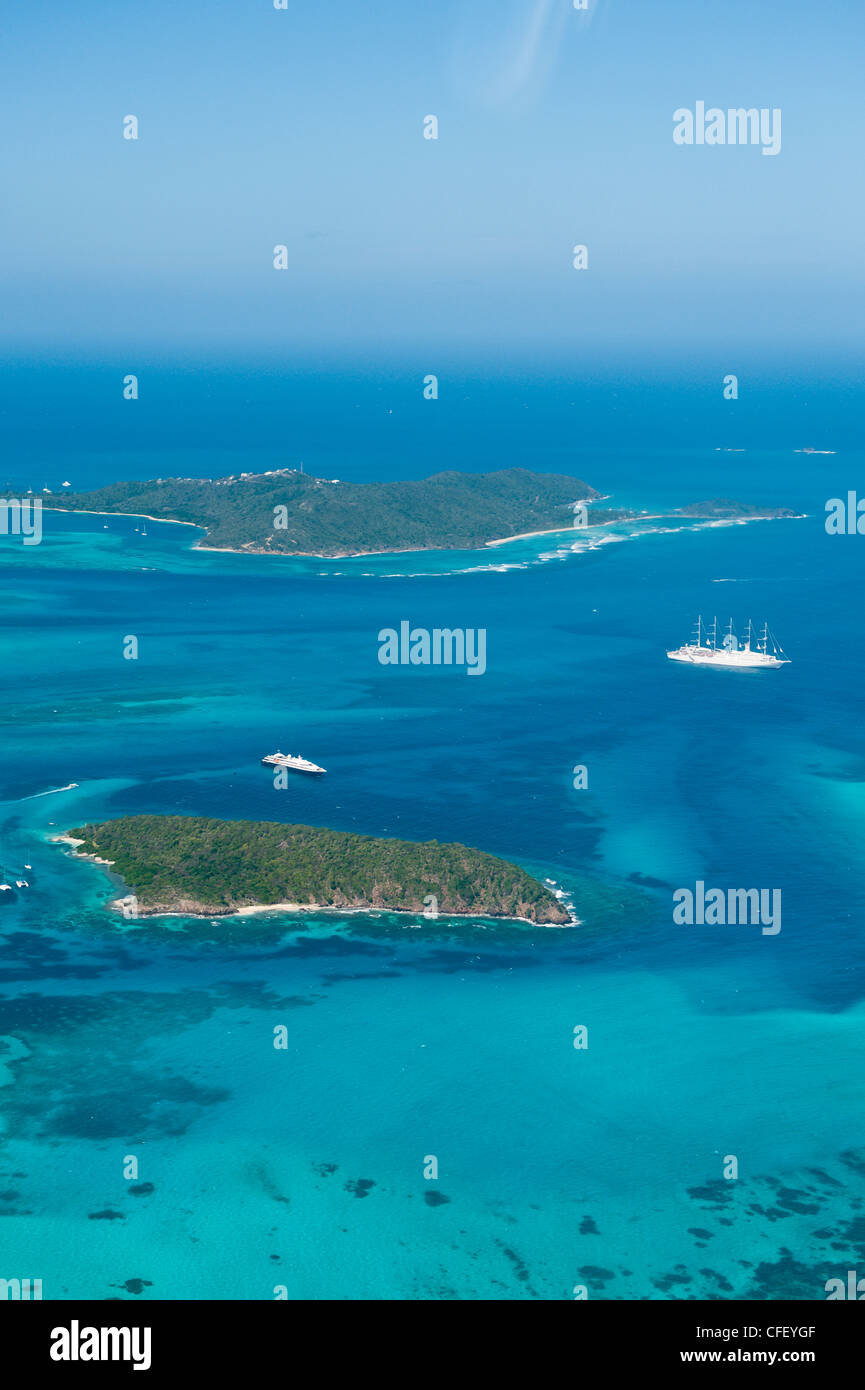 Tobago Cays und Mayreau Island, St. Vincent und die Grenadinen, Windward-Inseln, West Indies, Karibik, Mittelamerika Stockfoto