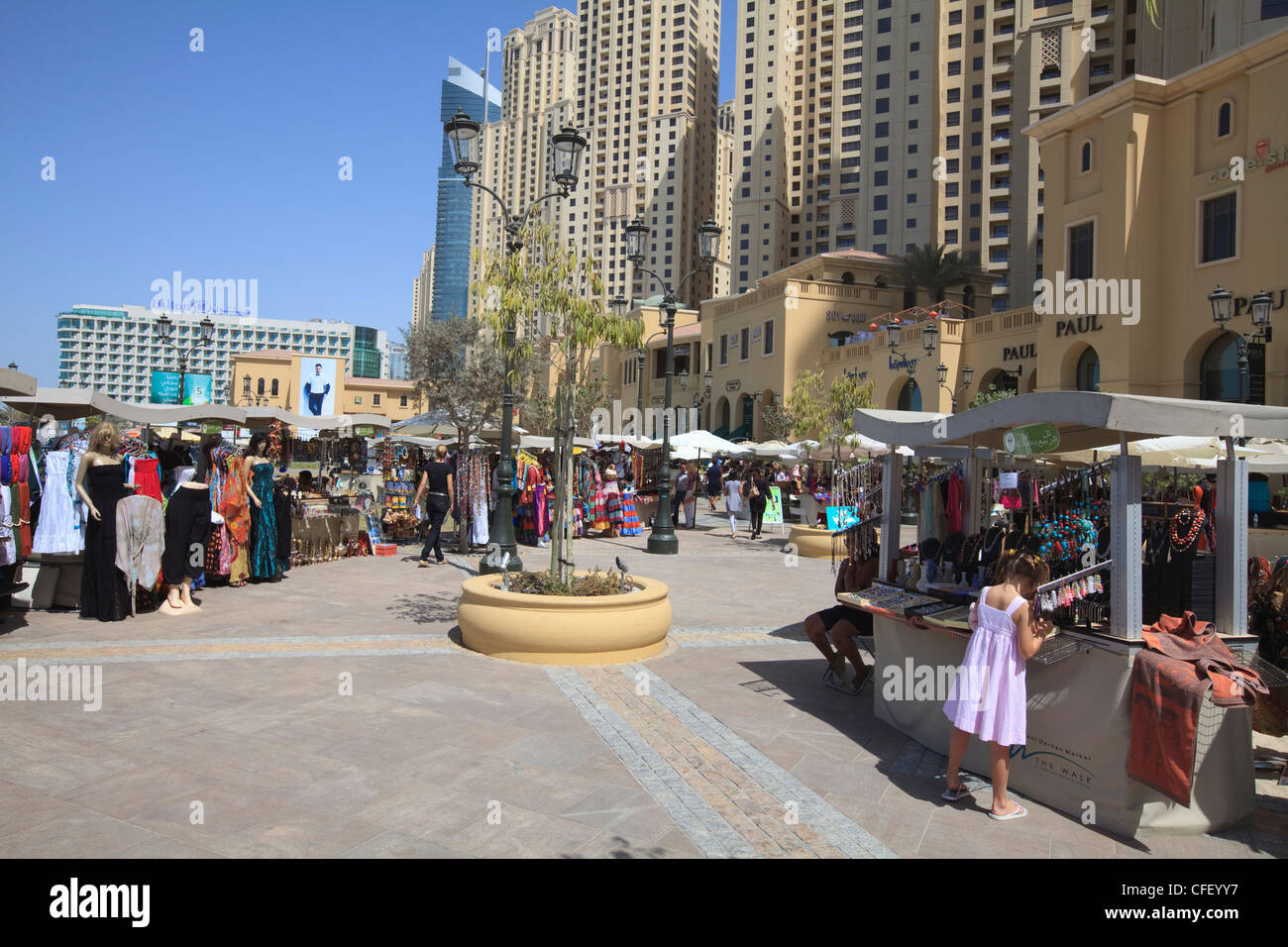 Die Wanderung am Jumeirah Beach Residence, Dubai Marina, Dubai, Vereinigte Arabische Emirate, Naher Osten Stockfoto