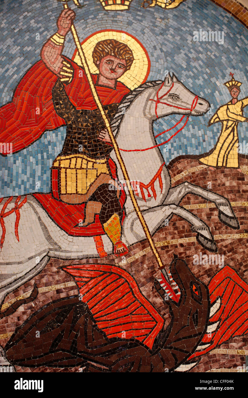 Mosaik des Hl. Georg tötet den Drachen in St. George koptisch-orthodoxen Kirche, Kairo, Ägypten, Nordafrika, Afrika Stockfoto