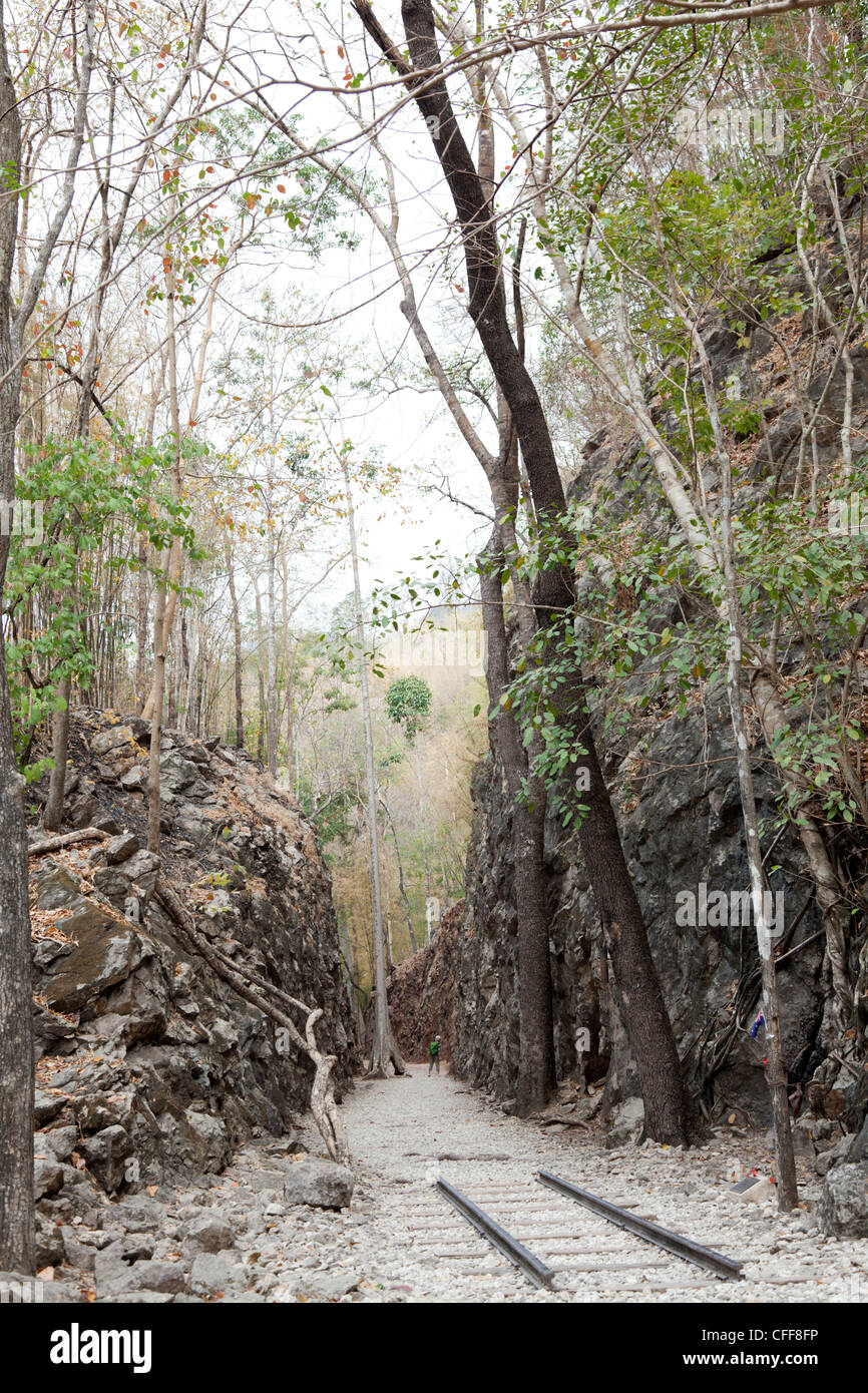 Die Konyu schneiden oder Hellfire Pass (Kanchanaburi - Thailand). La Tranchée de Konyu Ou Col du Feu de l ' enfer À Kanchanaburi. Stockfoto