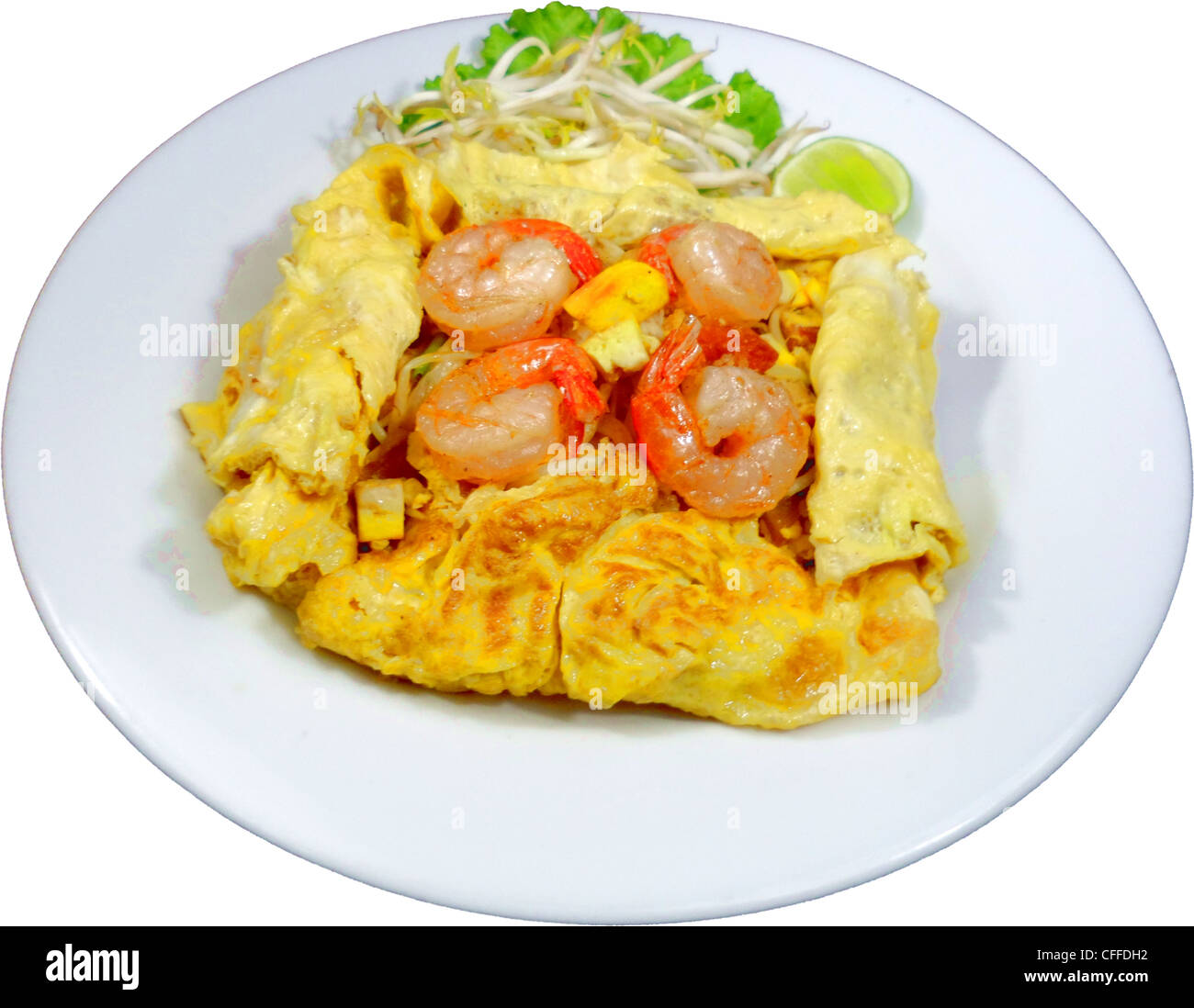 Phad Thai mit Mix Protein verpackt mit Eiern, Phad Thai Hor kai Stockfoto