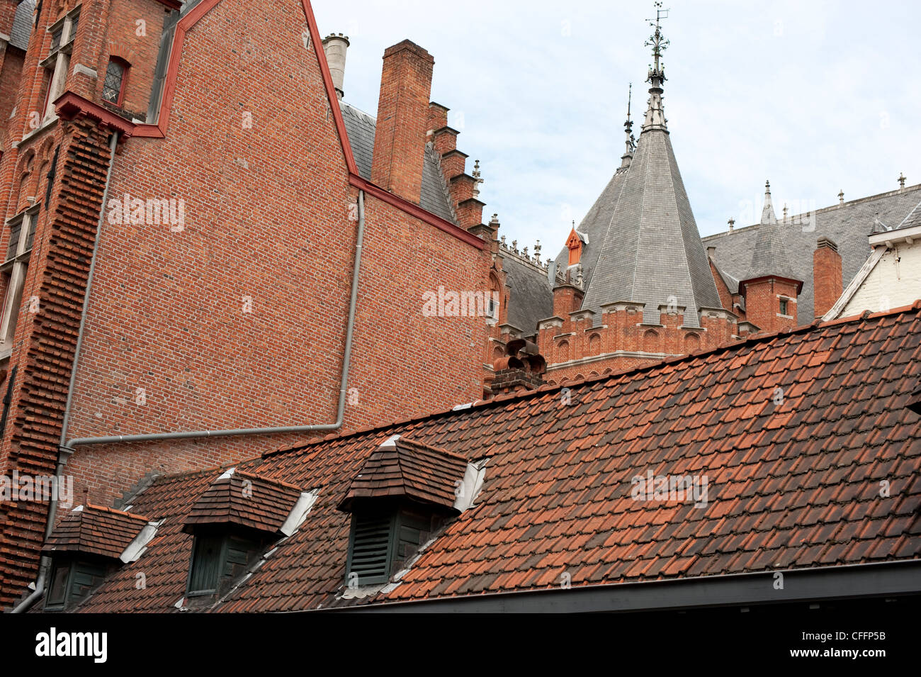 Traditionelle Dachziegel alte Brugge Brügge Belgien Europa EU Stockfoto