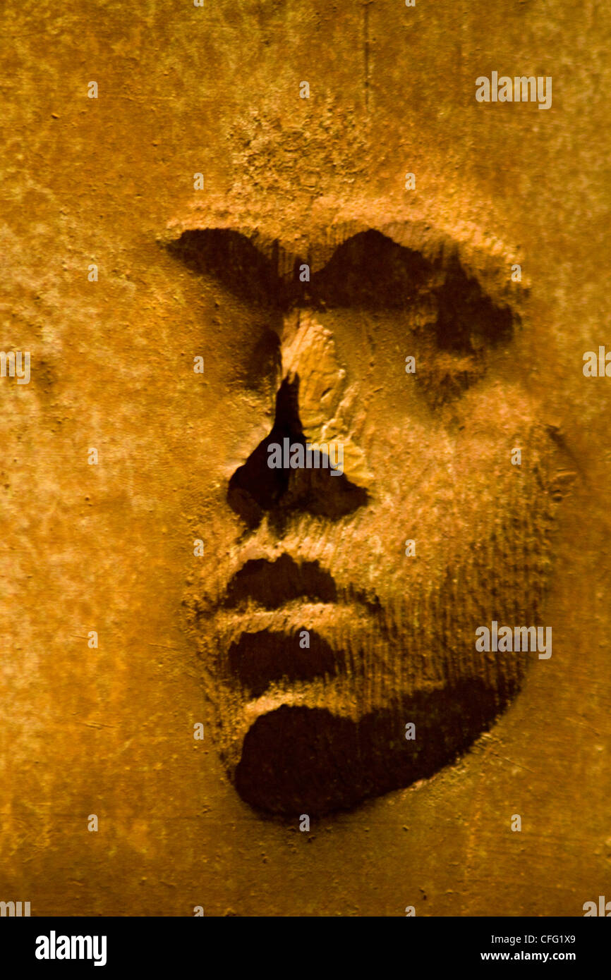 Nahaufnahme von Bronze Basrelief negative Zahl von Robert Graham Titled "Social Programme" - 2. Begriff Raum FDR Mem, Washington DC Stockfoto