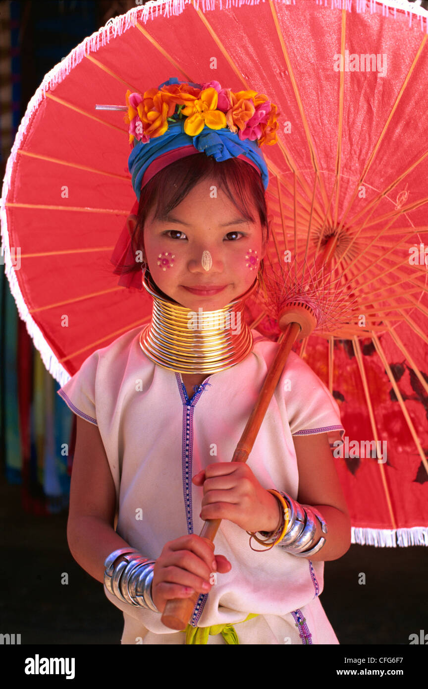 Thailand, Goldenes Dreieck, Chiang Rai, lange Hals Karen Hilltribe, lange Hals Mädchen Stockfoto