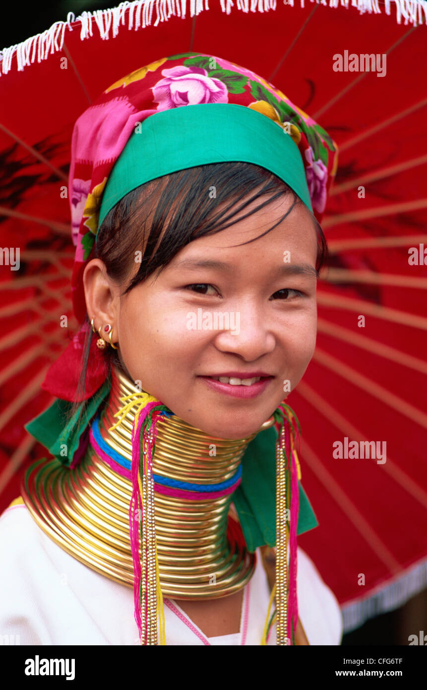 Thailand, Goldenes Dreieck, Chiang Rai, lange Hals Karen Hilltribe, lange Hals Frau Stockfoto