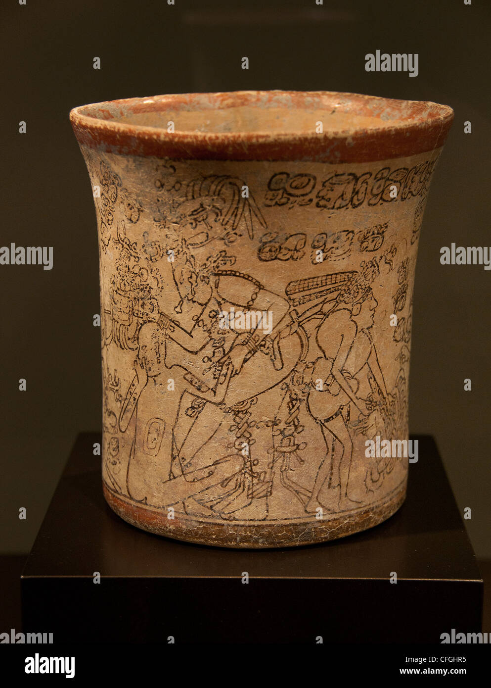 Maya Vase Codex Stil Herrn Unterwelt beraubt Kleidung Kopfbedeckung junge Mais Göttlichkeit Zwerg Terrakotta Petén Guatemala 7-10 cent Stockfoto