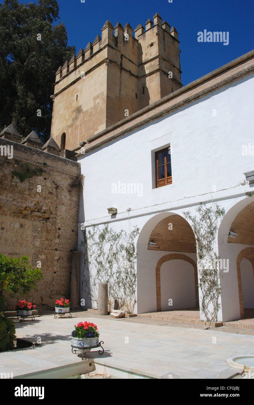 Innenhof im Schloss, Palast Festung der christlichen Könige, Cordoba, Provinz Córdoba, Andalusien, Spanien, Europa. Stockfoto