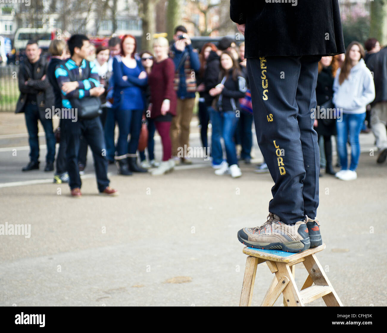 Ein Mann auf eine hölzerne Trittleiter bei Speakers Corner in London Stockfoto