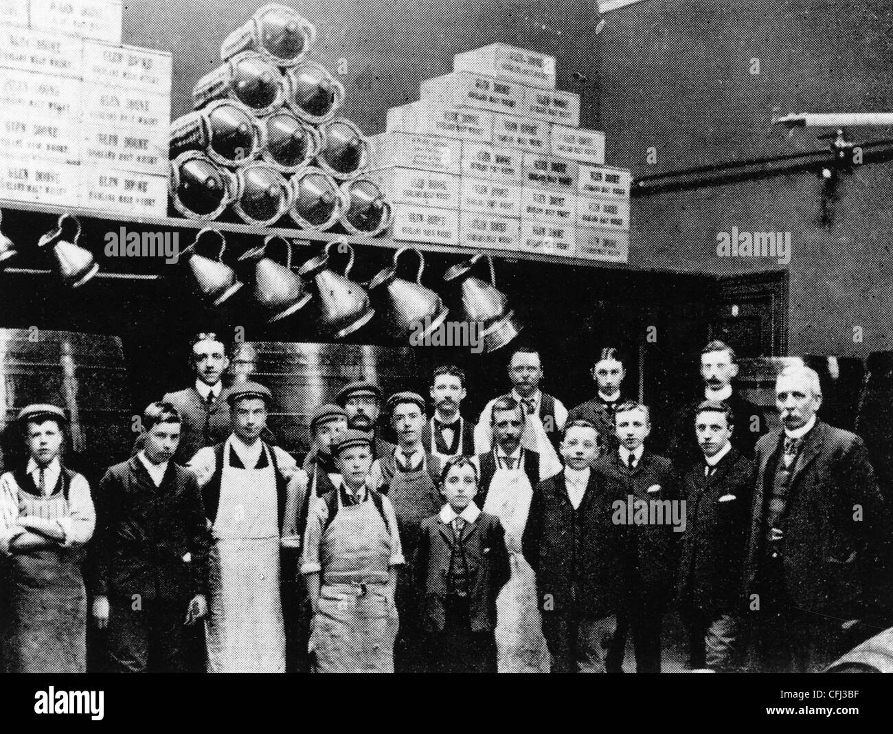 Retail Abteilung Personal, Butlers Brauerei, Springfield, Wolverhampton, C 1899. Stockfoto