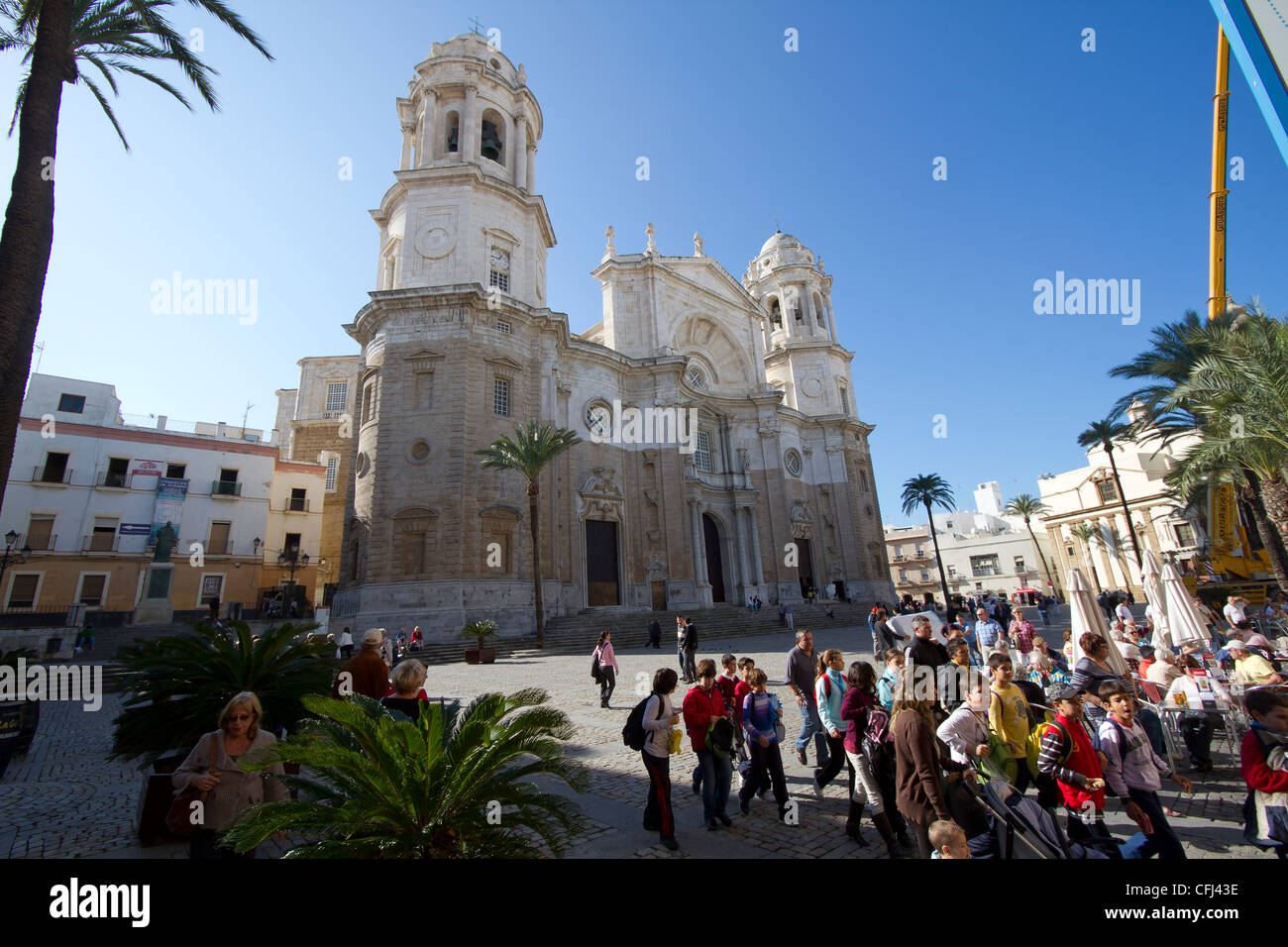 Wunderbare Kathedrale von neoklassizistischen Stil der Altstadt von Cadiz, Spanien Stockfoto