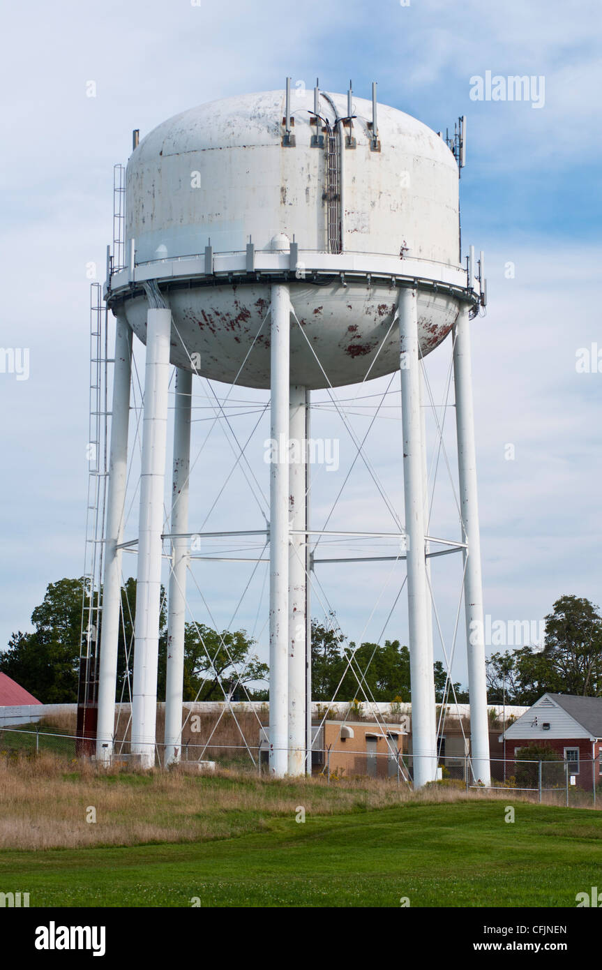 Wildwasser-Turm in Landschaft, Nordamerika, USA Stockfoto