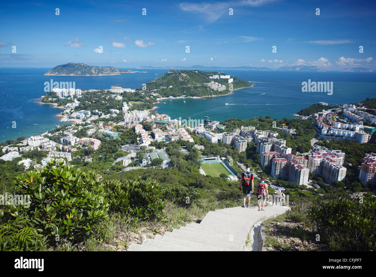 Menschen wandern auf Spuren nach Stanley, Hong Kong Island, Hongkong, China, Asien Stockfoto