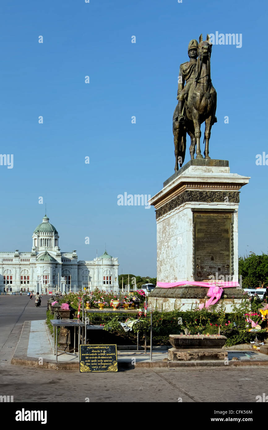 Statue von König Rama v. (Chulalongkorn der große) | Bangkok Stockfoto