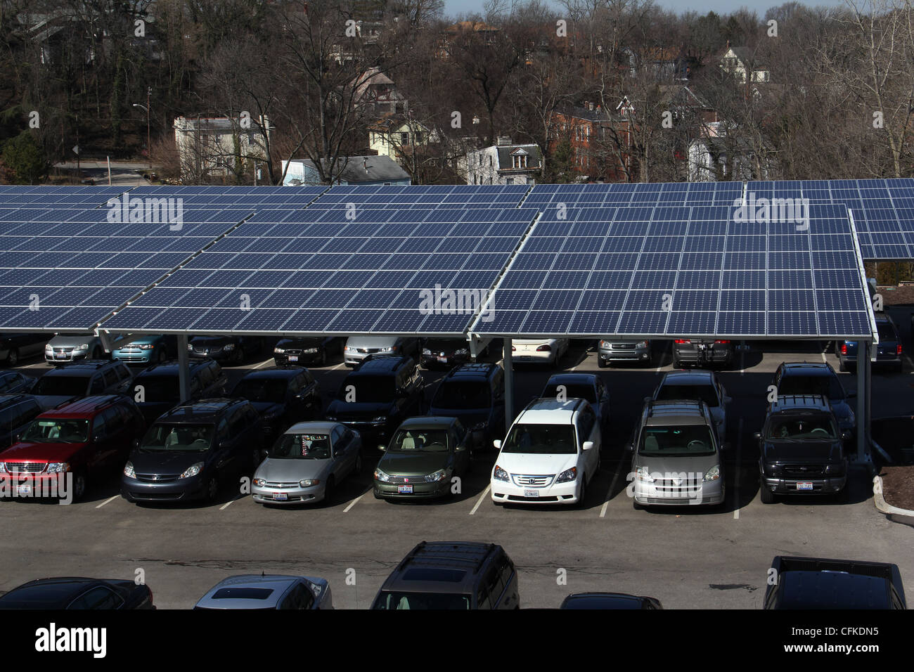 Solar Panels, die Parkplatz Zoo von Cincinnati ohio Stockfoto, Bild 44068449 Alamy