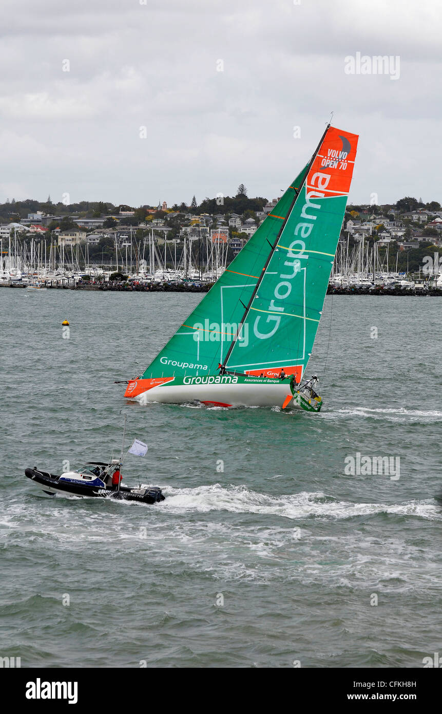 2012-Volvo Ocean Race-Teilnehmer Groupama, Köpfe für das Finish, Auckland In-Port-Race, März 17 Stockfoto