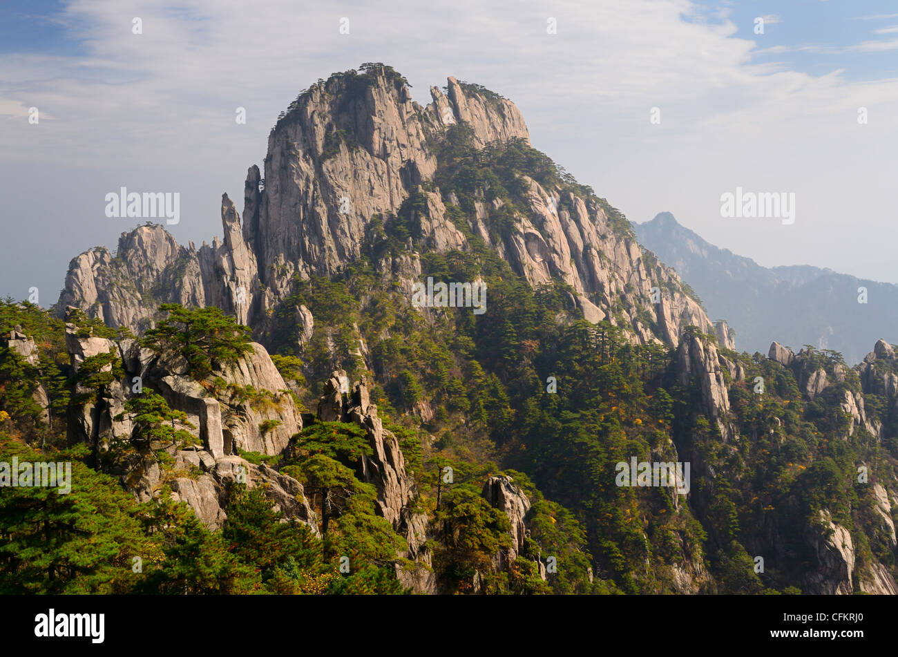 Granitfelsen der Stalagmit Bande bei East Sea Bereich des Huangshan Yellow Mountain Volksrepublik China Stockfoto