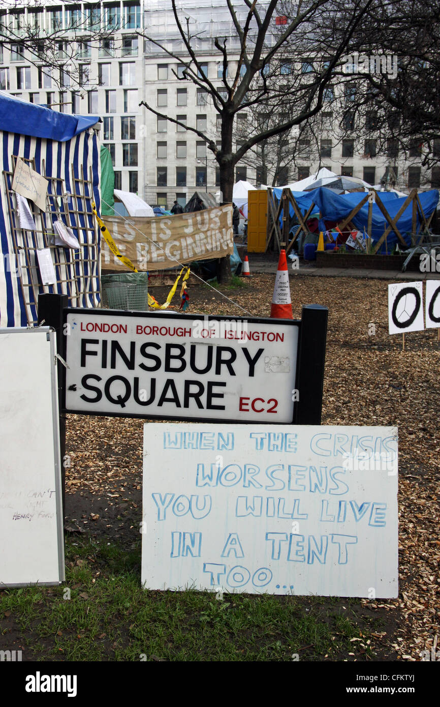 Zu besetzen ist London eine laufende friedlicher Protest und Demonstration gegen wirtschaftliche Ungleichheit, der Mangel an bezahlbarem Wohnraum. Stockfoto