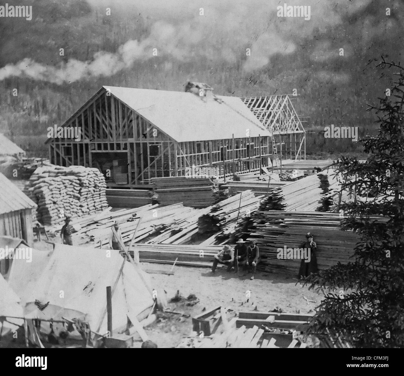 Alaska Commercial Company Lagerhaus, Dawson City, N.W.T, Lagerhaus im Bau 1897 Stockfoto