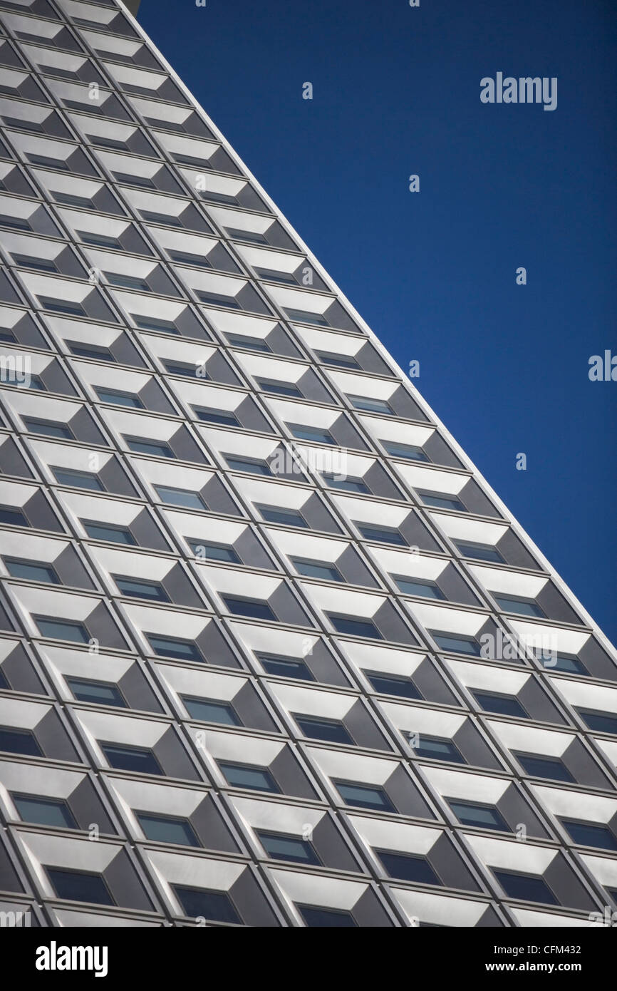 USA, New York State, New York City, niedrigen Winkel Ansicht des Wolkenkratzers Stockfoto