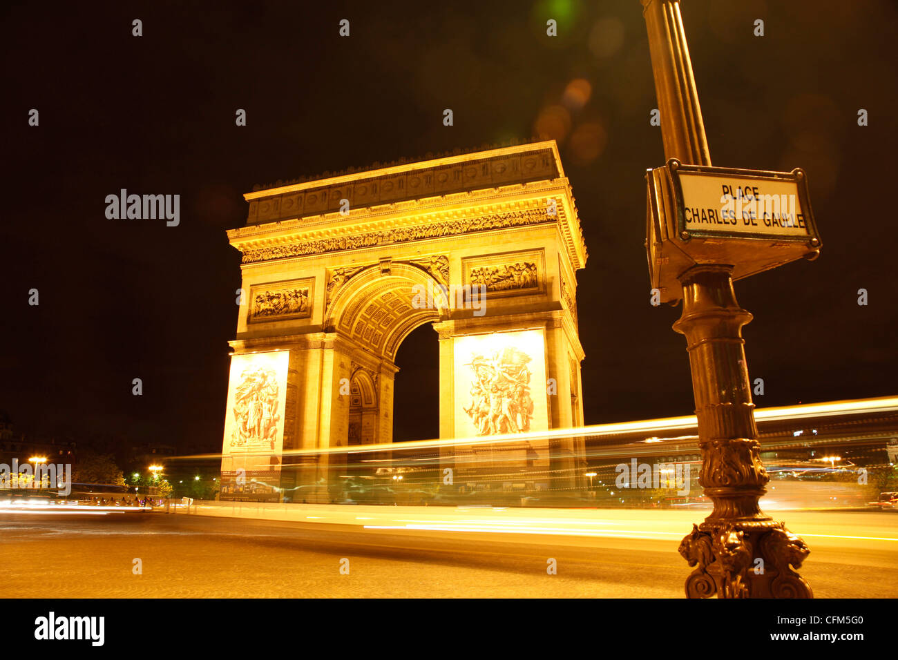 Arc de Triomphe und der Place Charles de Gaulle bei Nacht, Paris, Frankreich, Europa Stockfoto