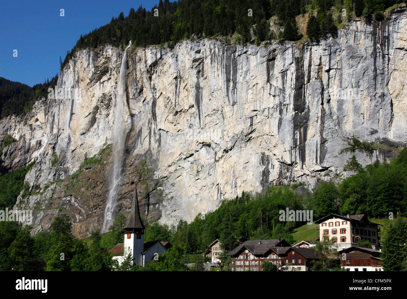 Lauterbrunnen fällt, Lauterbrunnental, Berner Oberland, Schweizer Alpen, Schweiz, Europa Stockfoto