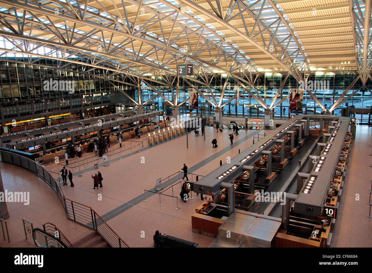 Terminal am Flughafen Fuhlsbüttel, Hamburg, Deutschland, Europa Stockfoto
