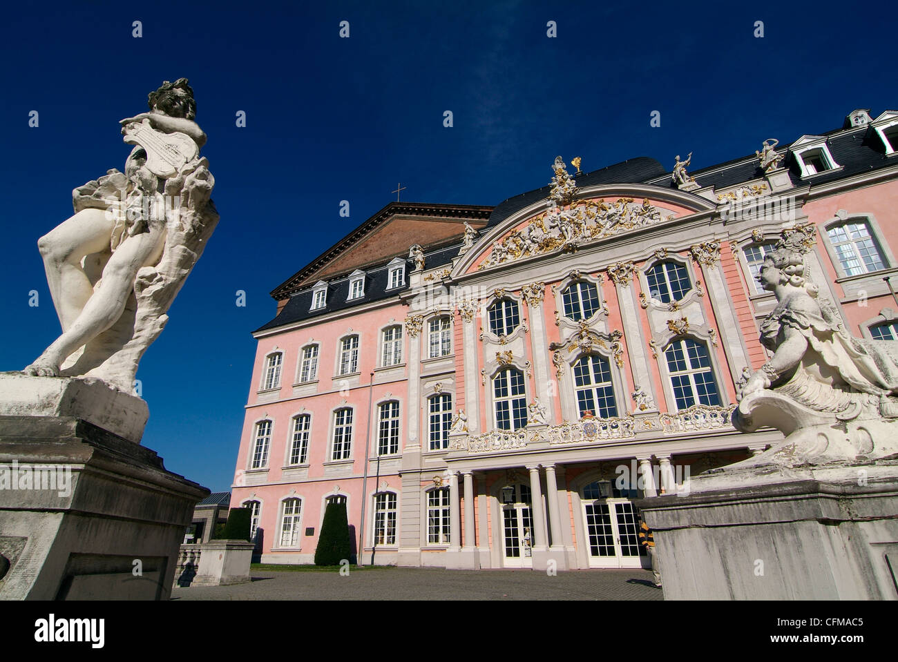 Kurfürstlichen Palais, Trier, Rheinland-Pfalz, Deutschland, Europa Stockfoto