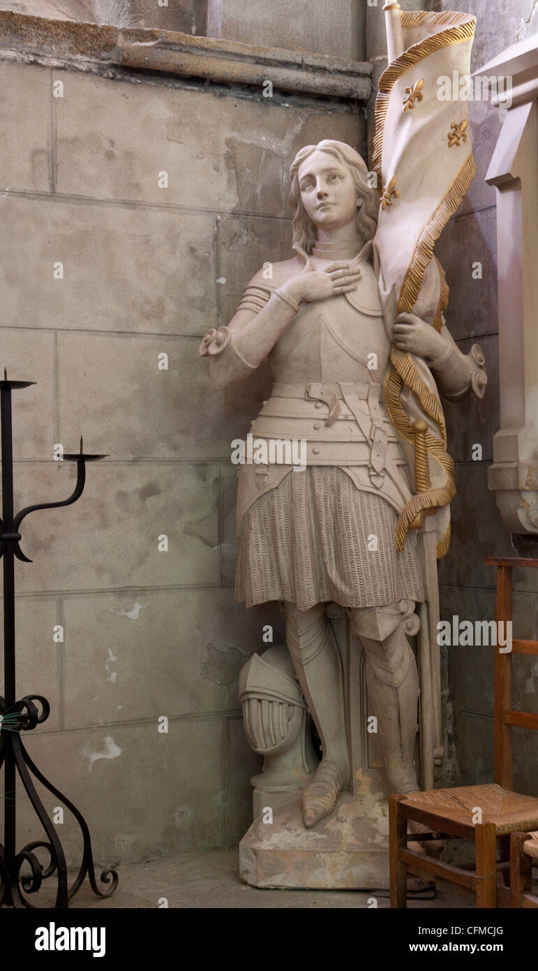 Statue von St. Joan of Arc, Dol Kathedrale, Dol de Bretagne, Bretagne, Frankreich Stockfoto