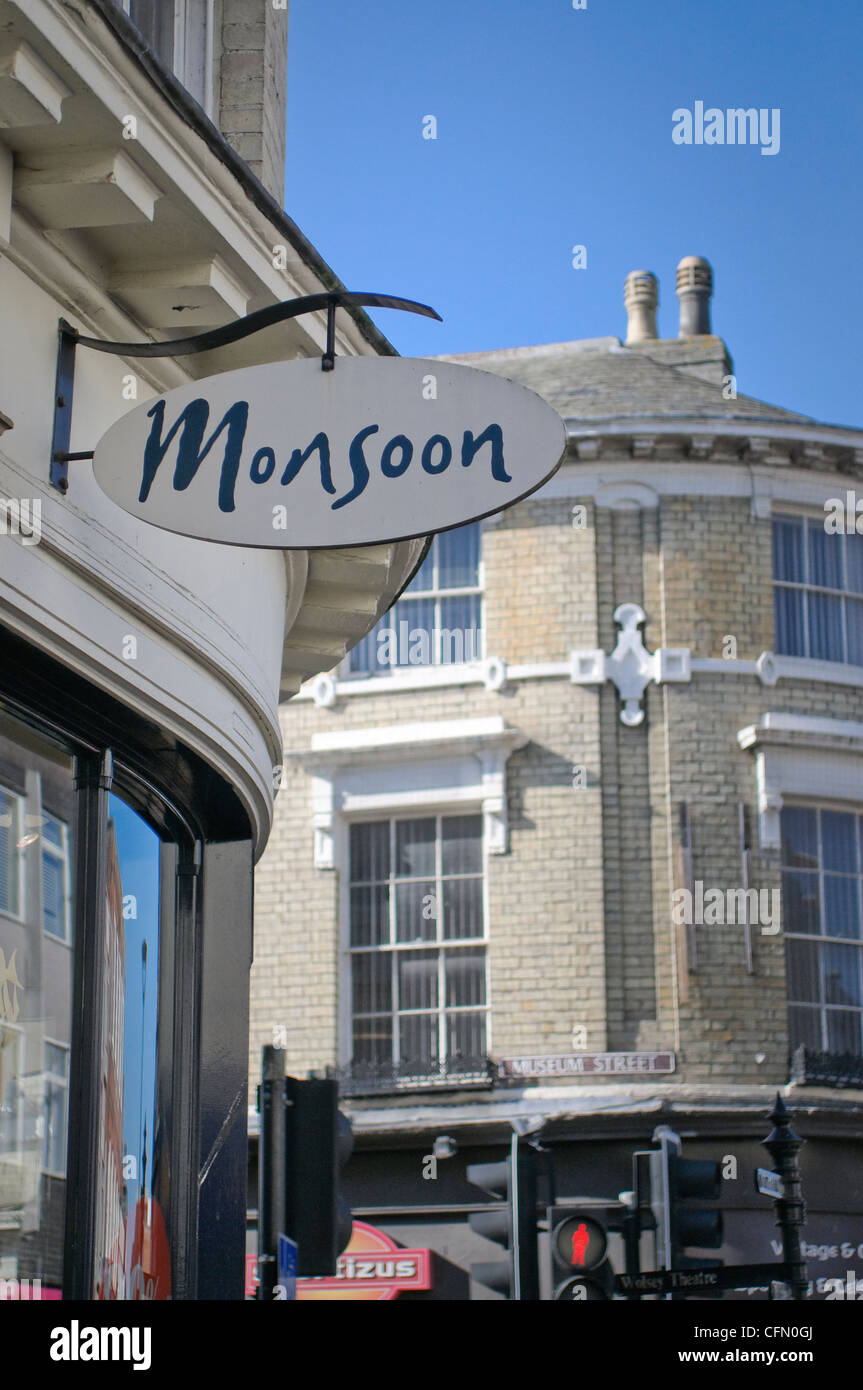 Monsun - Shop anmelden. Ipswich, Suffolk, UK. Stockfoto