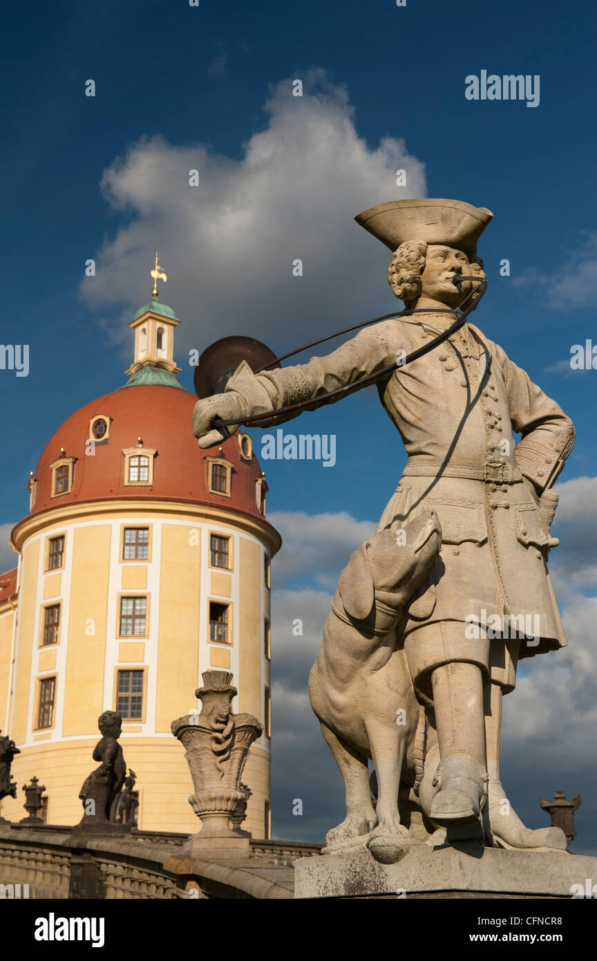 Barockstatue im Schloss Moritzburg, Moritzburg, Sachsen, Deutschland, Europa Stockfoto