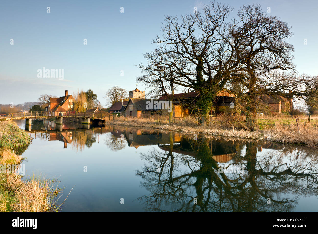 Avon bei Britford Stockfoto