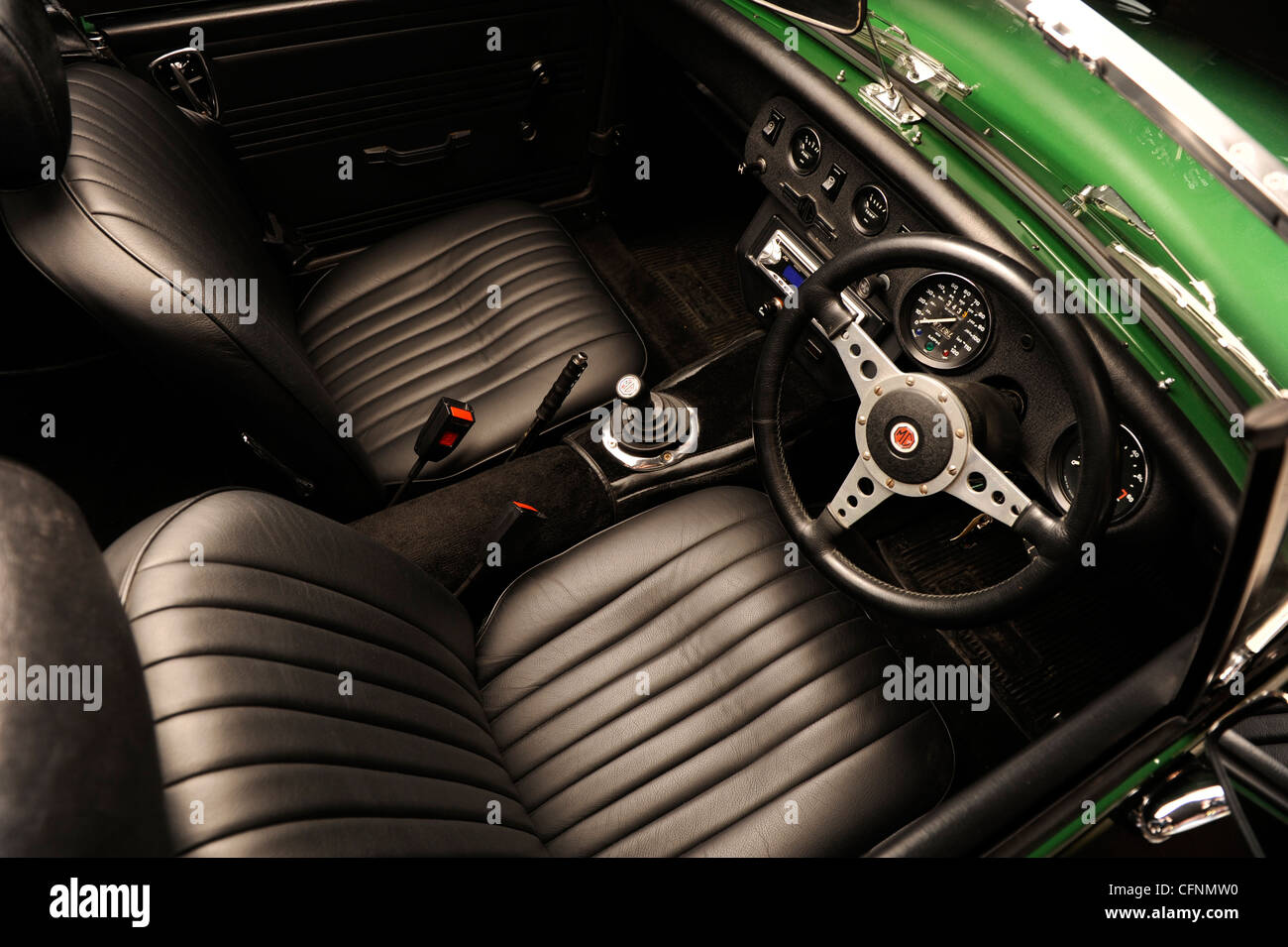 Mg Midget Instruments Classic mg car dashboard -Fotos und -Bildmaterial in hoher Auflösung ...
