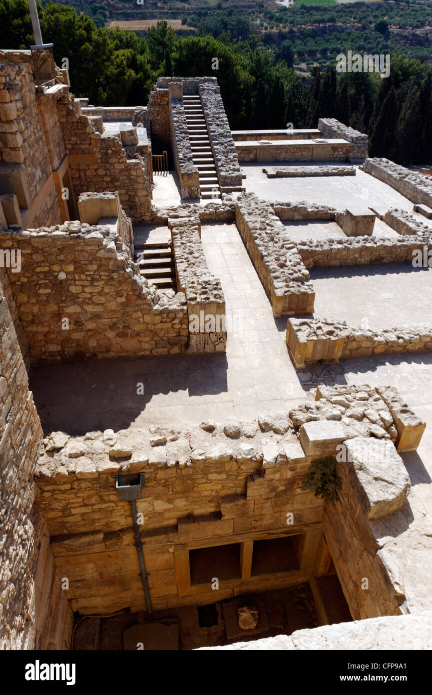 Knossos. Kreta. Griechenland. Ansicht von Arthur Evans wiederhergestellt Obergeschoss des Megaron oder Kammer im Ostflügel des König Minos die Stockfoto