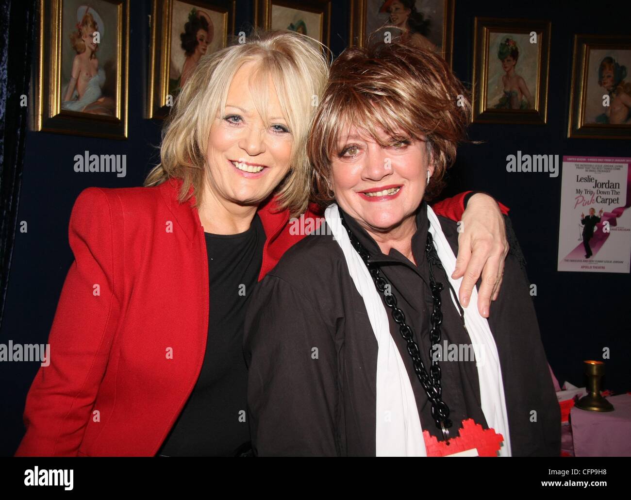 Sherrie Hewson, Amanda Barrie Presse Nacht für "Meine Reise nach unten Rosa Teppich" After-Party im Cafe de Paris - innen London, England - 03.02.11 Stockfoto