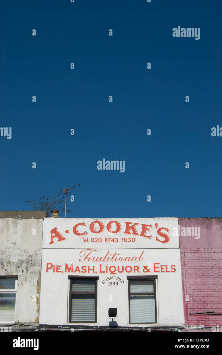 Obergeschoss-Fassade des eine .cooke Torte und Brei-Shop, Shepherds Bush, London, england Stockfoto