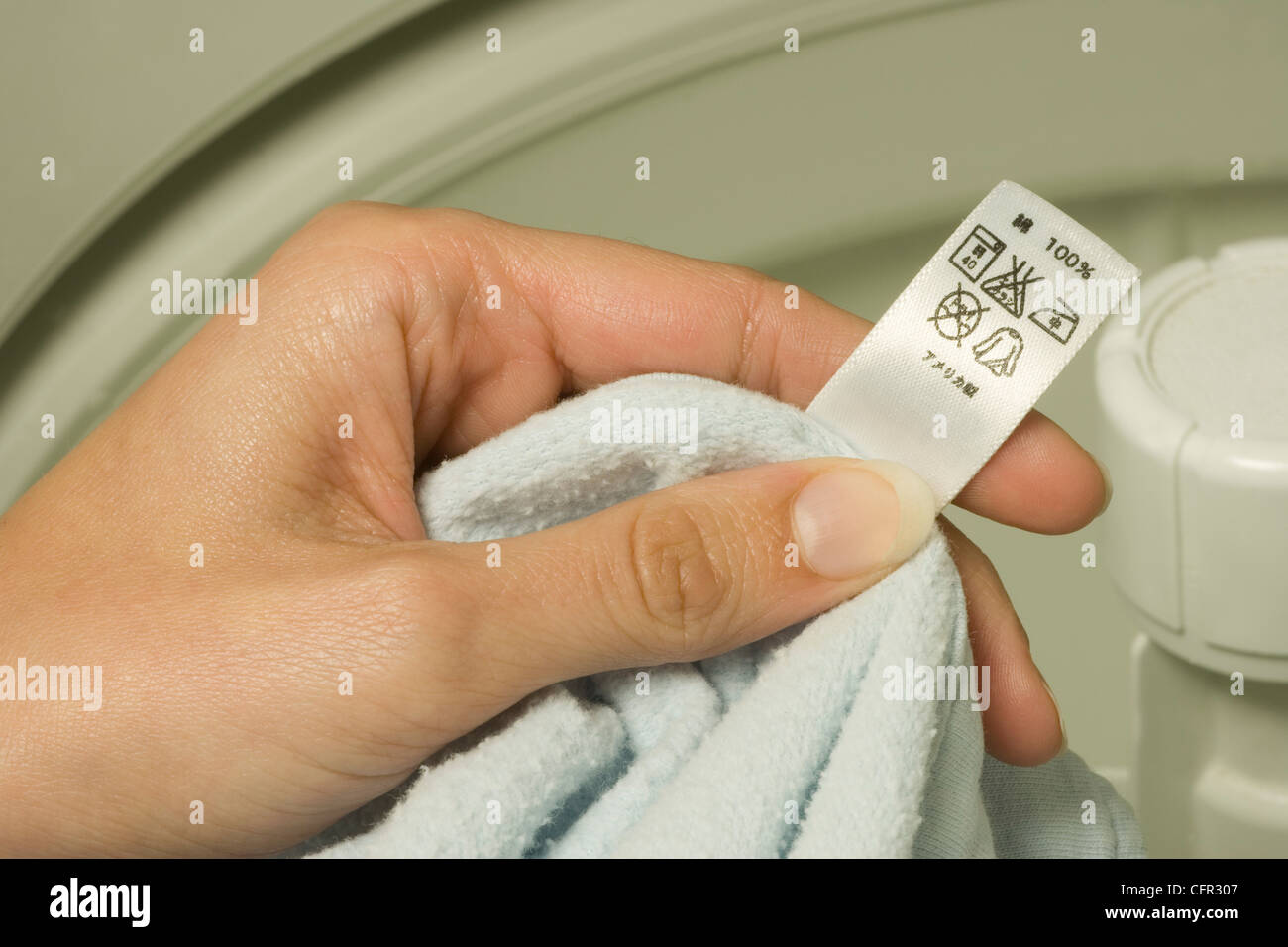 Anleitung Reinigungaufkleber Stockfoto