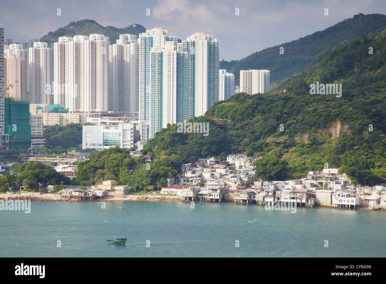 Stelzentheater Dorf Lei Yue Mun auf Lei Yue Mun Kanal, Kowloon, Hong Kong, China, Asien Stockfoto