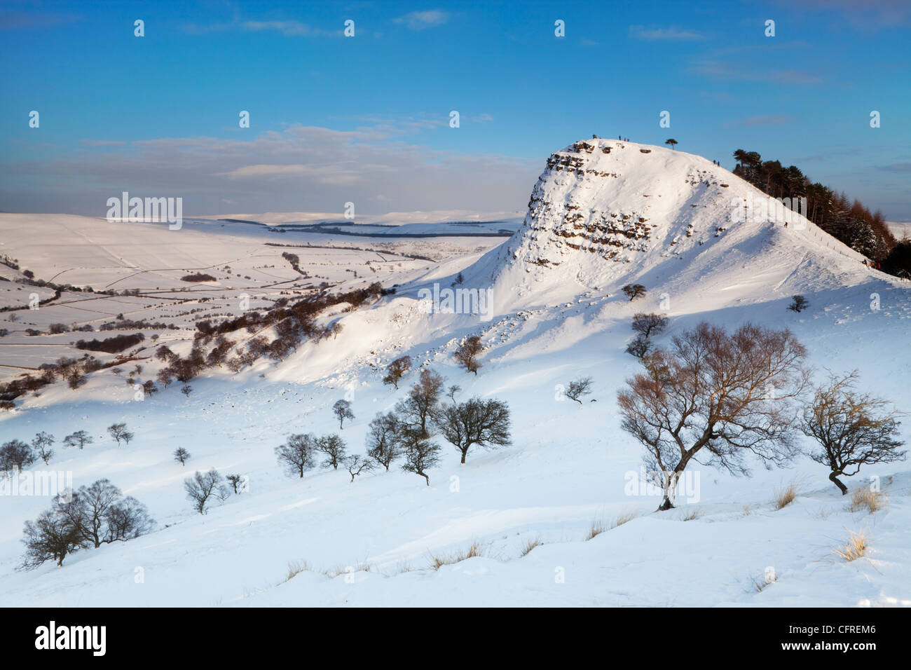 Schnee bedeckt wieder Tor, Peak District National Park, Derbyshire Stockfoto