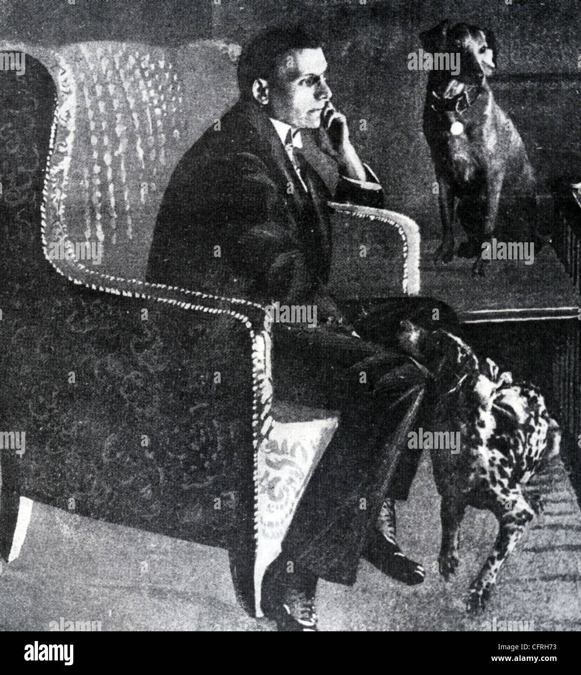 SIGMUND NEUBERGER aka The Great Lafayette (1871-1911) deutschen Magier mit zwei seiner Hunde Stockfoto