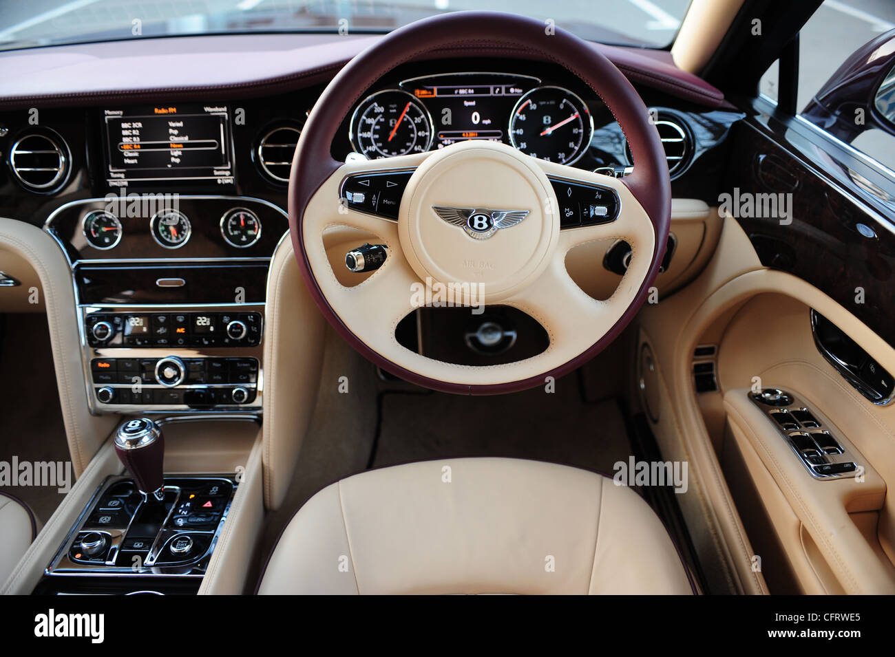 Bentley Mulsanne Stockfoto Bild 44165469 Alamy