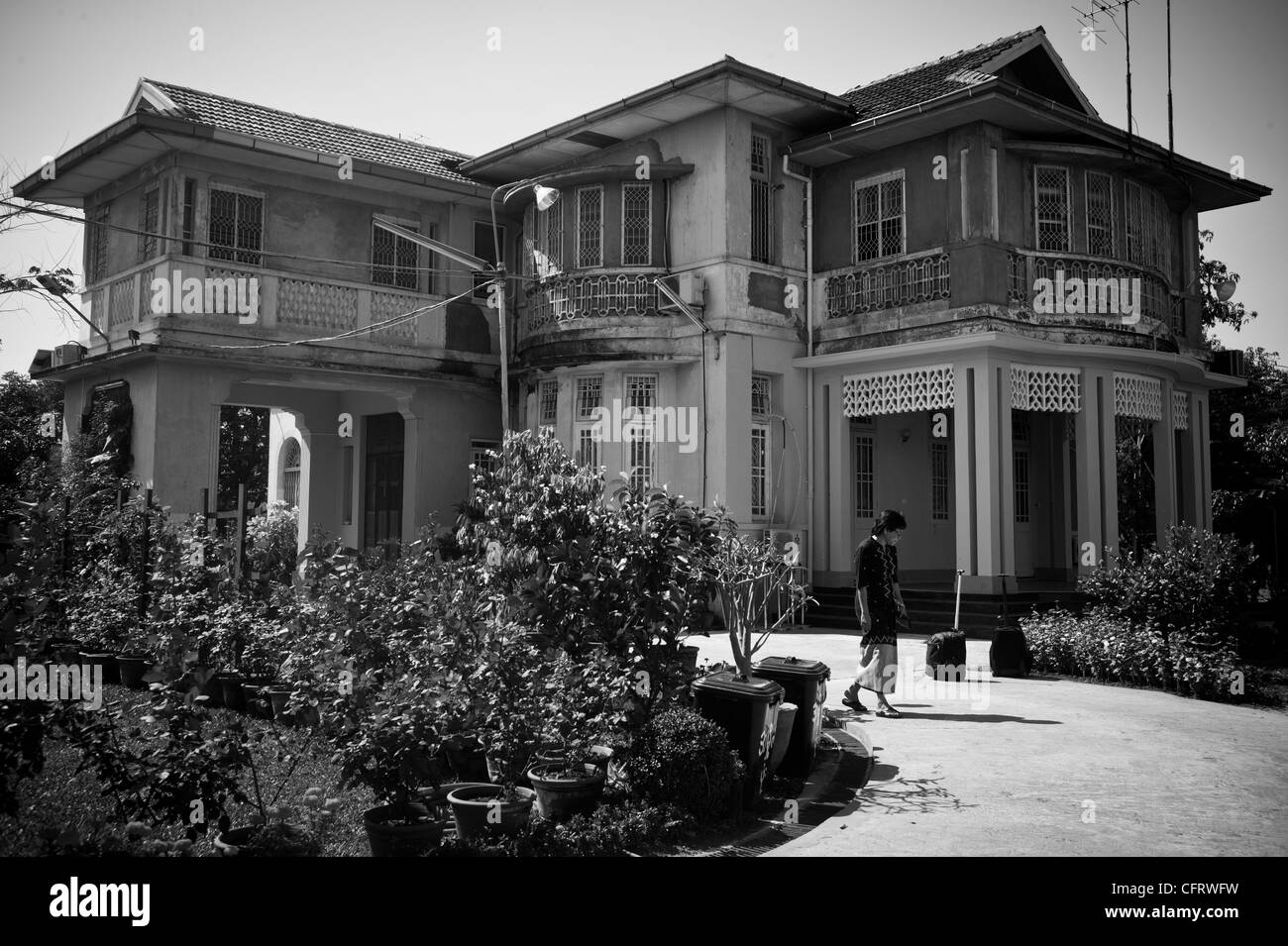 Aung San Suu Kyi Home mit 54 University Avenue Yangon, wo Sie mehr als 15 Jahre unter Hausarrest verbracht hat. Stockfoto