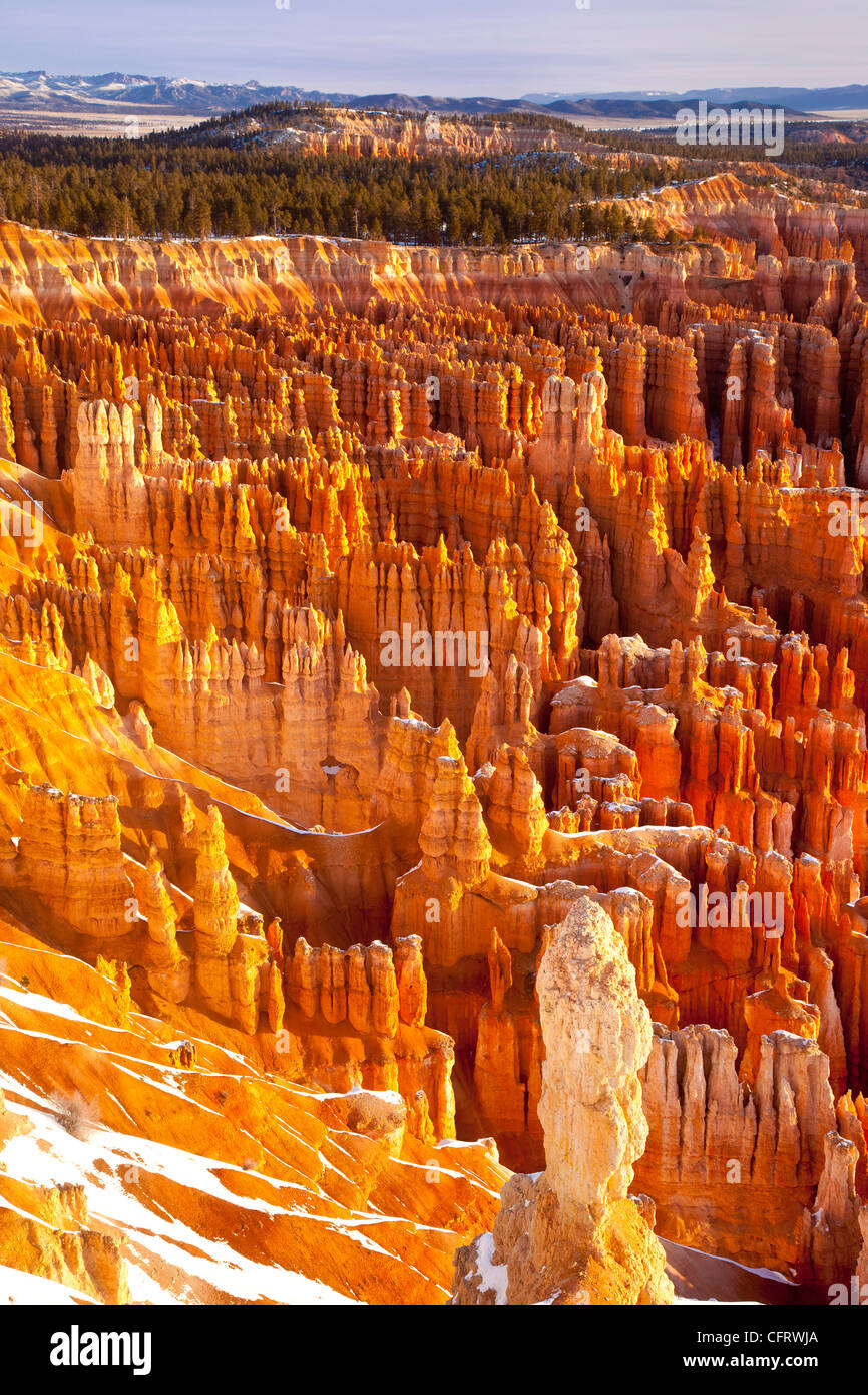 Sonnenaufgang über Inspiration Point, Bryce-Canyon-Nationalpark, Utah, USA Stockfoto
