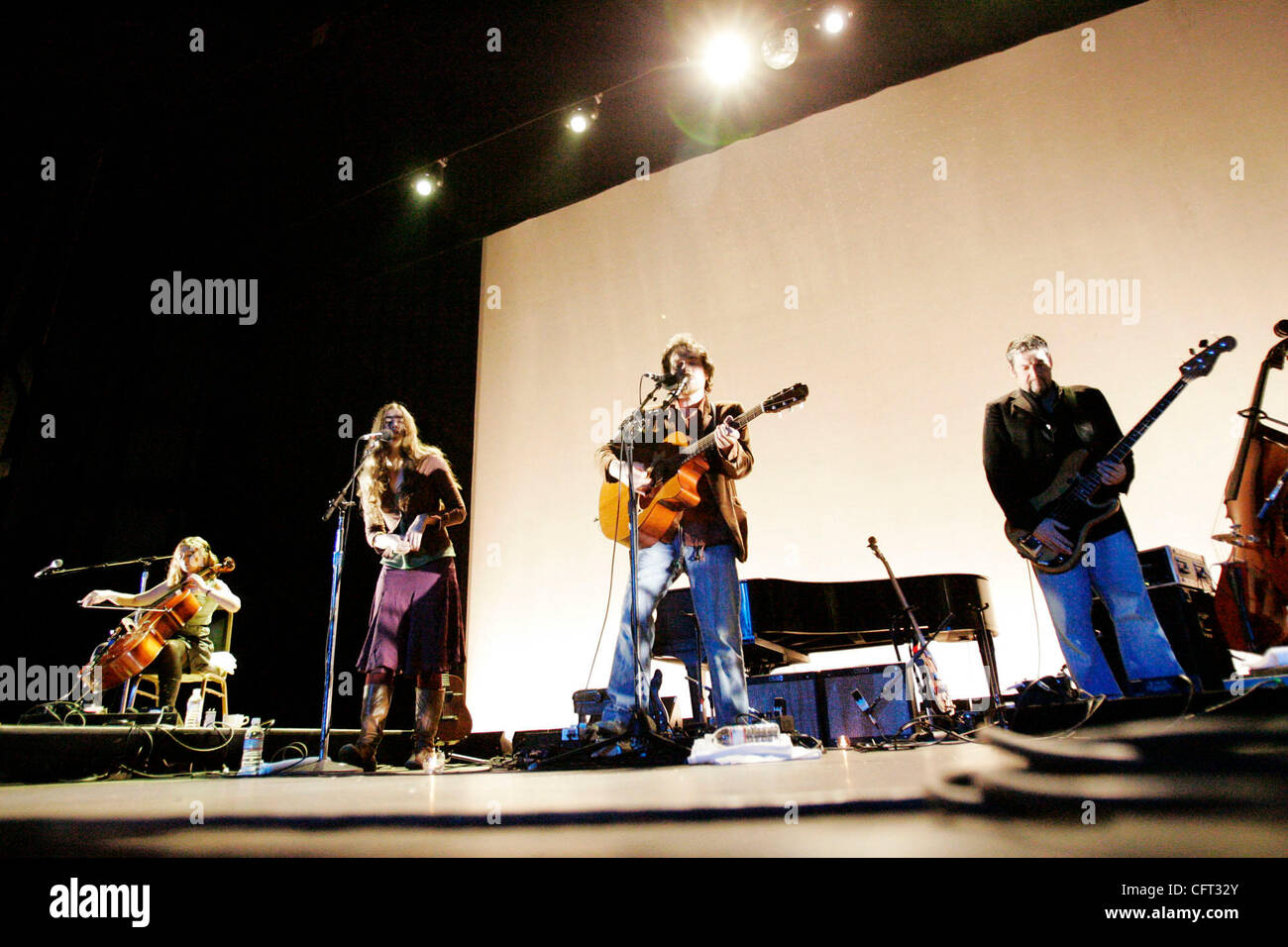 Damien Rice führt im Paramount Mittwochabend in Oakland. (Kathleen Turley/Oakland Tribune) Stockfoto