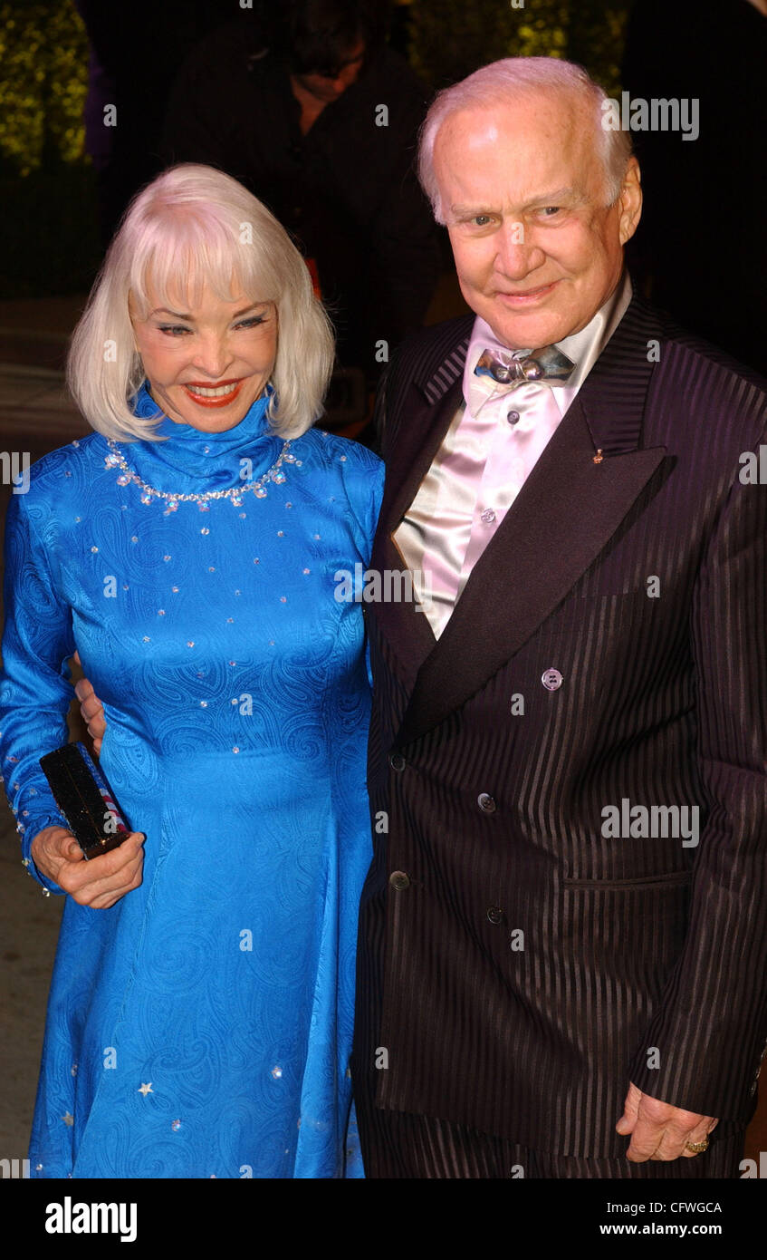 25. Februar 2007 - West Hollywood, CA, USA - BUZZ ALDRIN und Frau kommt für die Vanity Fair und nach Dinnerparty in Mortons feiert 79th Akademie-Preise.  (Kredit-Bild: © Rich Schmitt/ZUMA Press) Stockfoto