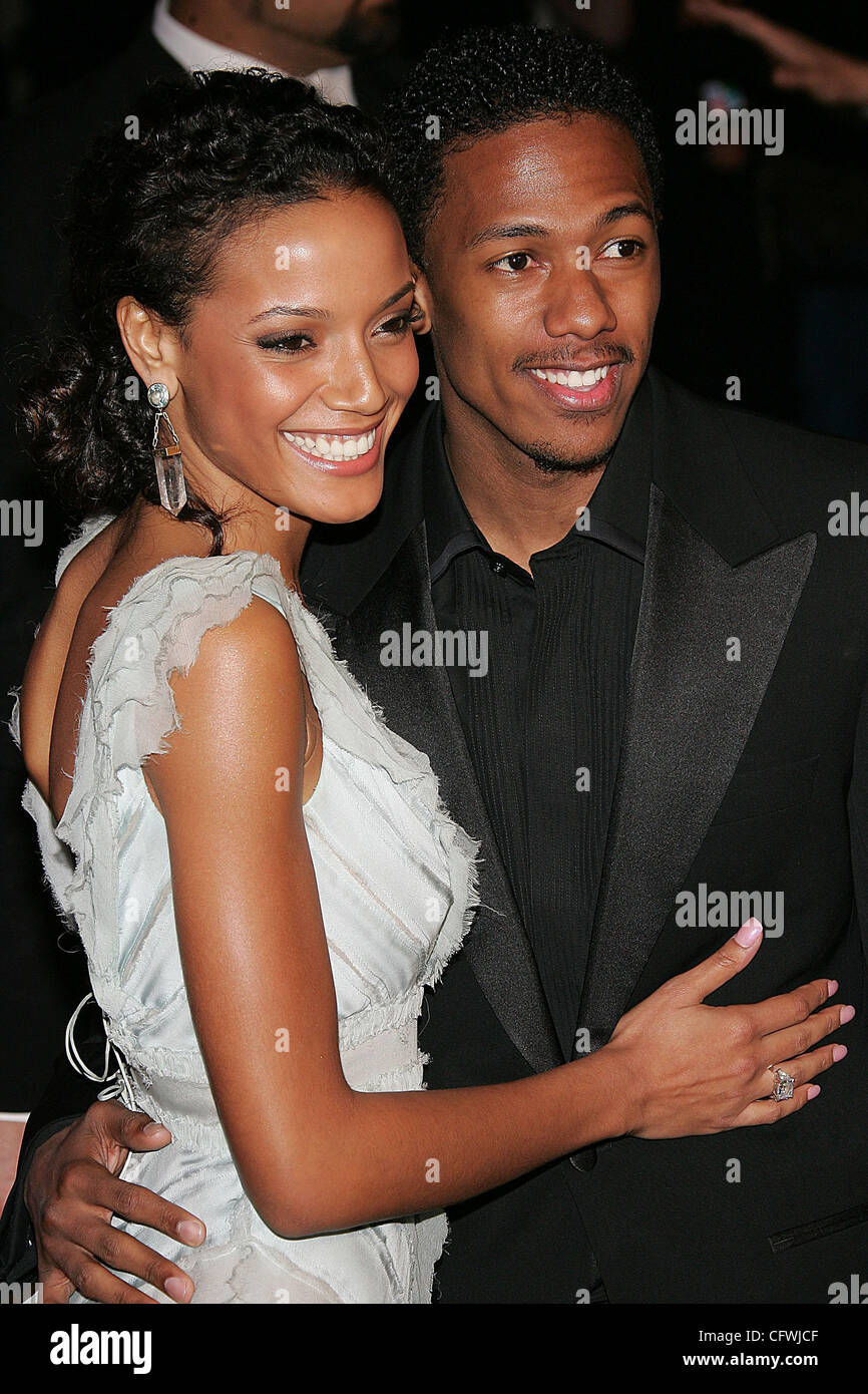 © 2007 Jerome Ware/Zuma Press SELITA EBANKS und NICK CANNON bei Ankunft an der 2007 Vanity Fair Oscar Party in Mortons in West Hollywood, Kalifornien Sonntag, Februar 25, 2007 Mortons West Hollywood, CA Stockfoto