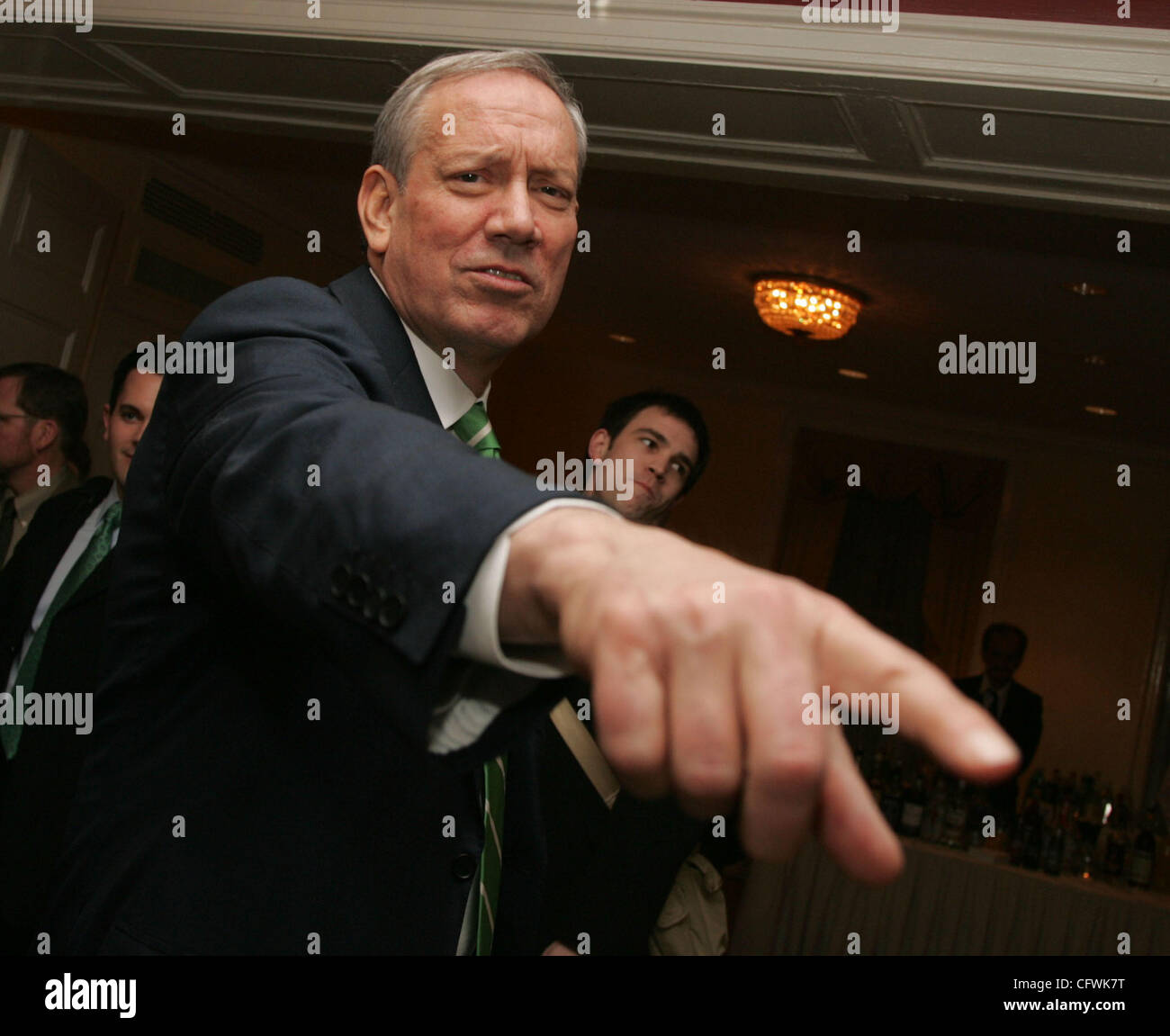 28. Februar 2007; New York, NY, USA; Ehemaliger Gouverneur GEORGE PATAKI auf der irisch-amerikanischen 10. Annual Awards, wo Senator McCain geehrt wurde, im republikanischen Club der Frauen statt. John McCain hat angekündigt, dass er ein Kandidat für die 2008 laufen für Präsidenten auf der "Late Show With David Letterman" Dies wird Stockfoto