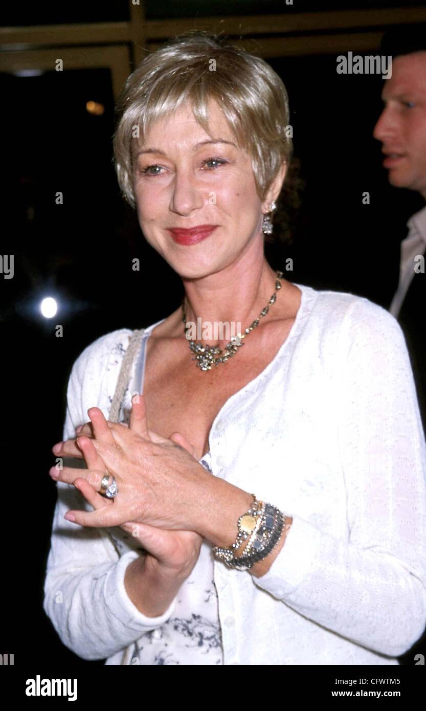 9. März 2007 - Hollywood, Kalifornien, USA - TRUMAN SHOW PREMIERE 1998.HELEN MIRREN.  --HELENMIRRENRETRO(Credit Image: © Ed Geller/Globe Photos/ZUMAPRESS.com) Stockfoto