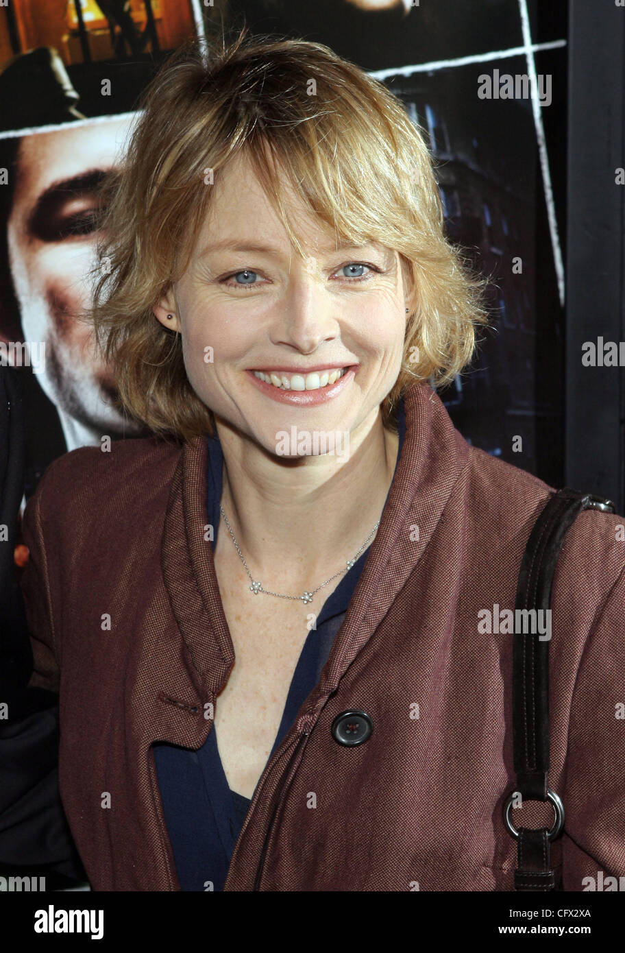 20. März 2007 kommt - Hollywood, CA, USA - Schauspielerin JODIE FOSTER bei der Los Angeles Premiere des Films "The Lookout" in Hollywood. (Kredit-Bild: © Marianna Tag Massey/ZUMA Press) Stockfoto