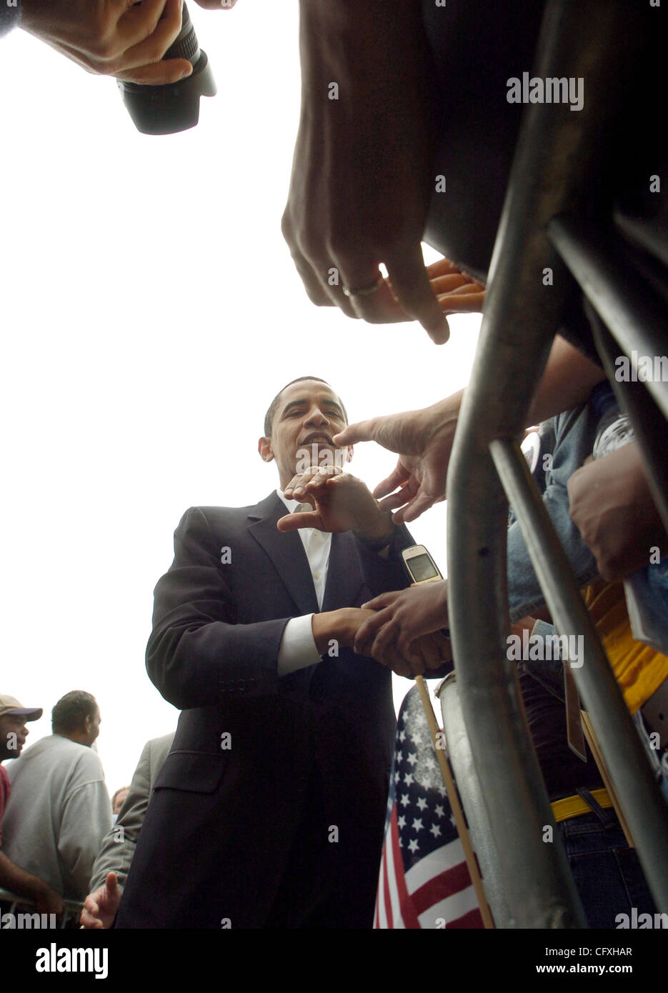 Illinois demokratische Senator Barack Obama hält eine Wahlkampf-Kundgebung auf dem Campus der Georgia Tech in Atlanta, Georgia auf Samstag, 14. April 2007. Obama der erste Rallye in Georgien zog 20.000 Fans nach dem Feuer Marshall. Stockfoto